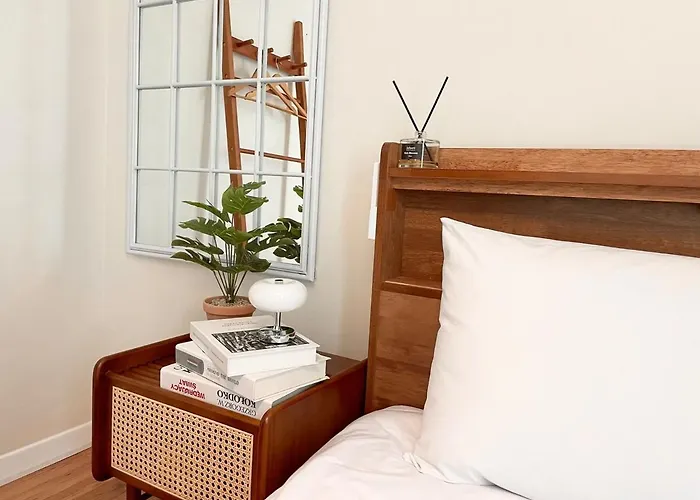 Station, Airport Railroad 3 Mins Walk , Ktx, 4-8 People, Hongdae, Ddp *